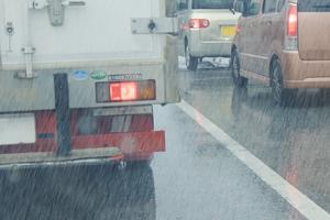 tailgating on a busy highway