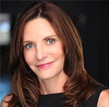 helen saviano headshot