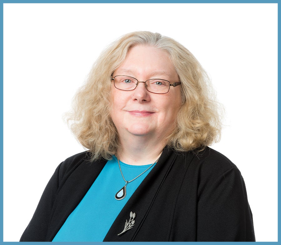 cathy eska headshot