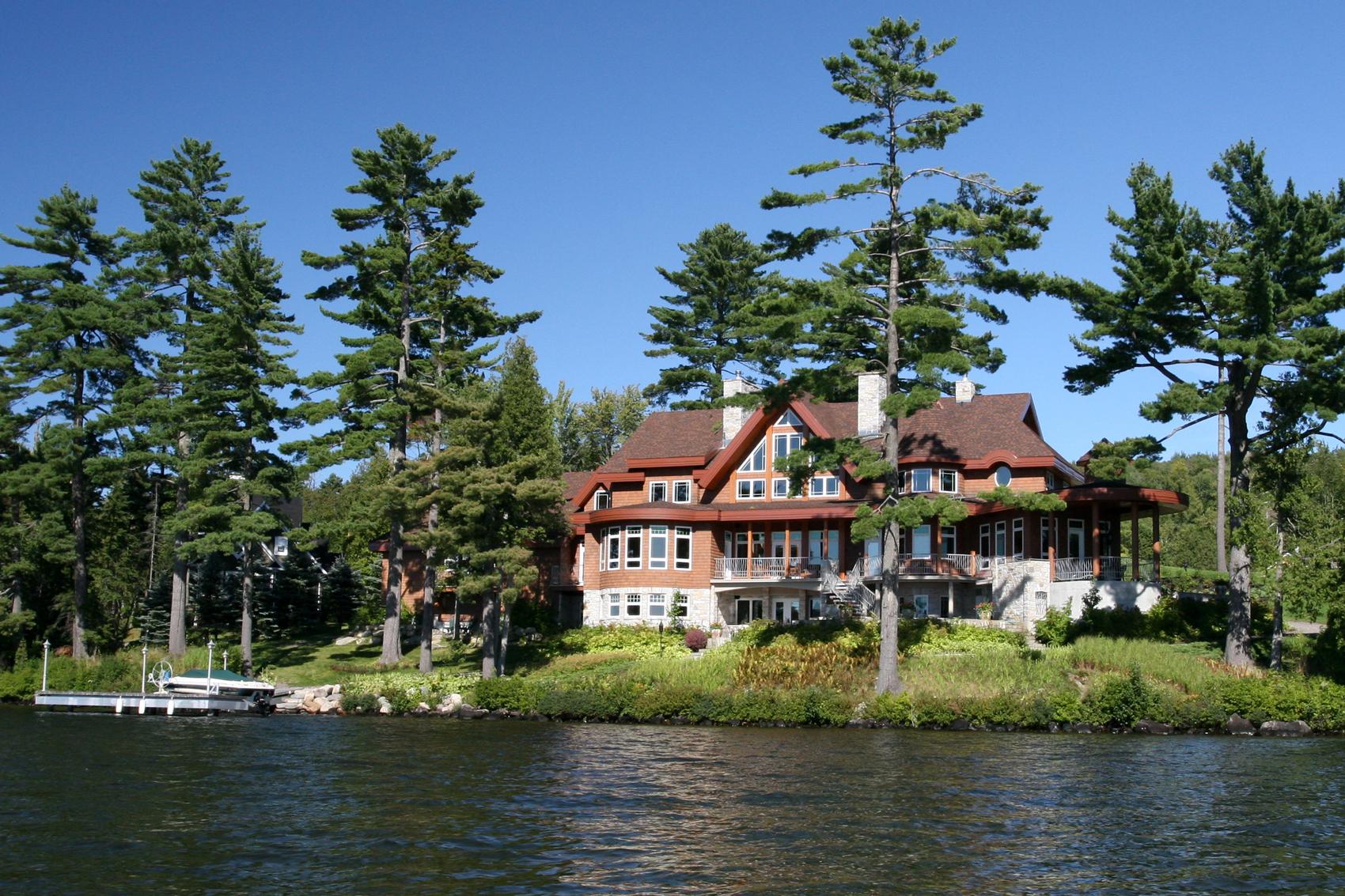 opening-closing-seasonal-home.jpg Summer home on the water