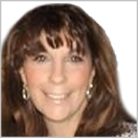 Lori Caron head shot