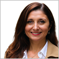 Maggi Predmore head shot